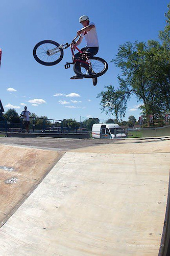late tailwhip (landed)