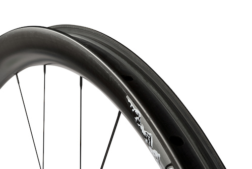 Enve Composites Releases Long-Awaited Carbon All-Mountain Wheelset