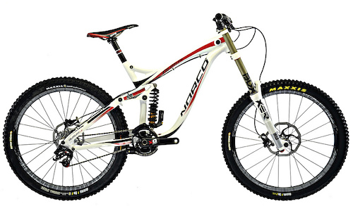 26 inch store dh bike