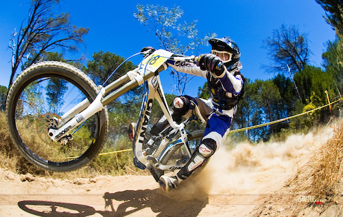 Featured Pixels on http://ericpalmer.webgarden.com/

Practice day at Paarl... looking loose!