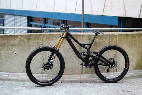 specialized demo 8 fox 40