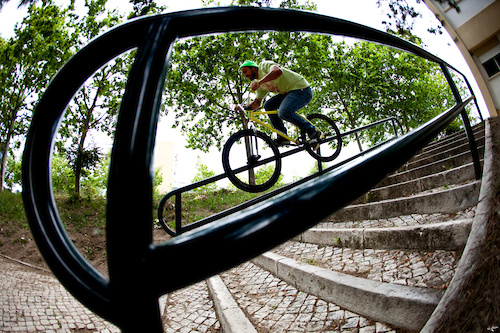 double peg grind / used for 'zontrac' advert / www.delayedpleasure.com
