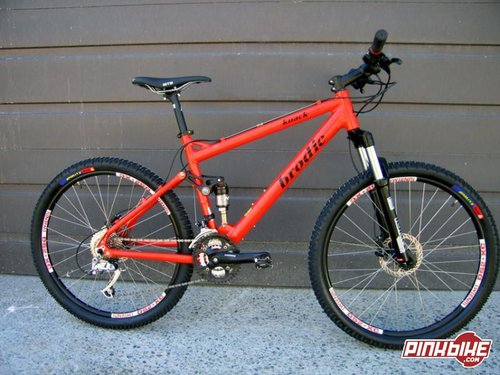 Sneak Peak at a few 2007 Brodies Pinkbike