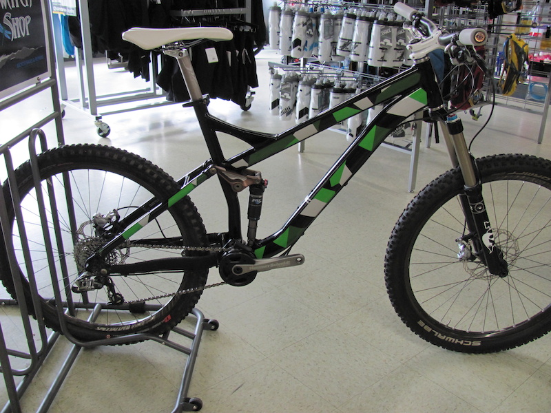 specialized pitch pro