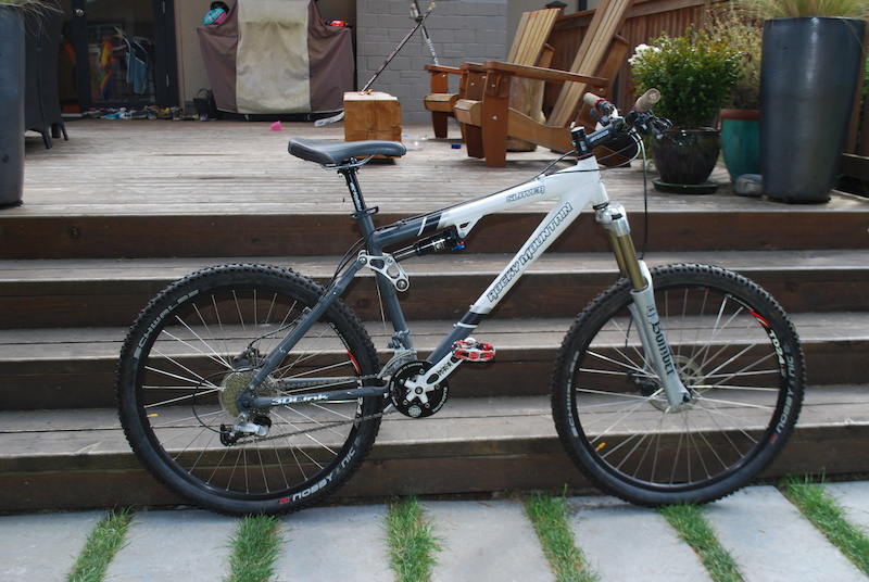 2003 Rocky Mountain Slayer Mountain Bike For Sale