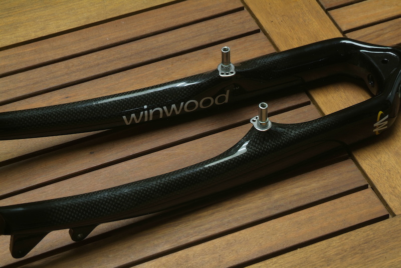 Winwood carbon clearance fork