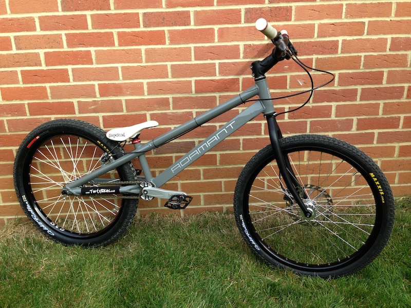 adamant trials bike