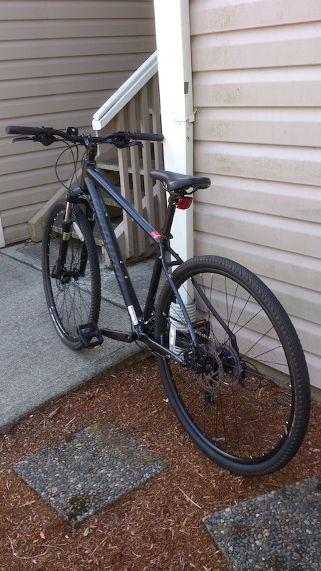 2013 Specialized Crosstrail Sport Disc Hybrid Bike Medium For Sale