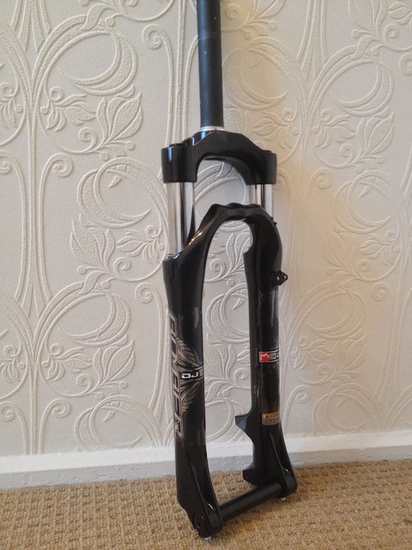 2011 Brand New Marzocchi Dirt Jumper 3 Fork 100mm Travel 20mm