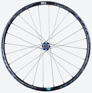 Features
-WEIGHT: 1680 Gram 
-RIM:COLE® Carbon High-Compression, Clincher Type, Profile: W 23.5mm 
-SPOKE:Straight Pull, Double Butted Type 2.0/1.8/2.0mm 
-HUB:COLE® DSA2s patented design. Hard-Anodized Alloy Free Hub, F: QR/M15, R:135/142, Shimano/SRAM F: 24H, R: 24H
-QR:COLE® Design Forged Alloy Ends, one-piece shaft