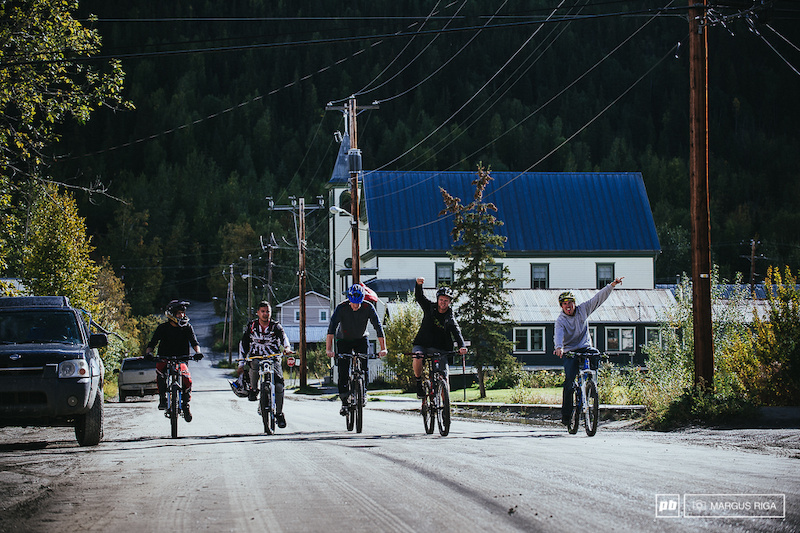 It was a super cool experience to ride with the Dawson City boys. They showed us their first true purpose built mountain bike trail. It is their pride and joy and has been in construction all summer. Kenny dubbed it his 'favorite run of the trip,' the trail was super fresh, fast, and most importantly, fun. Thanks Marshall Jonas, Trae Taylor, Charles Dickson-Blanchard, and Francis Bouffard for showing us the goods. Can't wait to come back and ride your hard work again!
