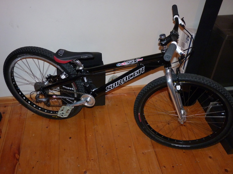 saracen trail bike