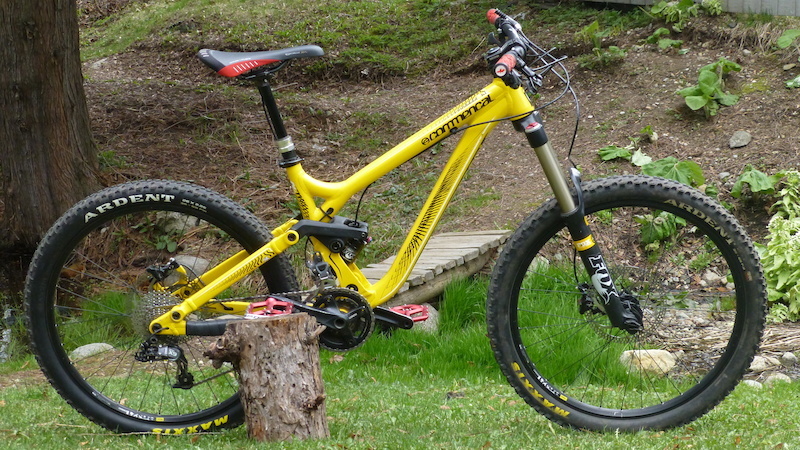 commencal 2012