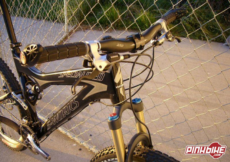 2006 SPECIALIZED S-WORKS STUMPJUMPER FSR mountain bike For Sale