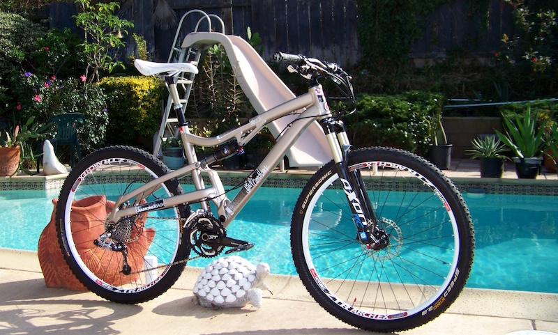 2011 diamondback recoil