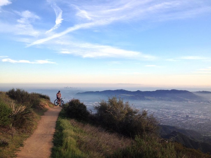La Tuna Canyon Mountain Biking Trail Burbank, CA