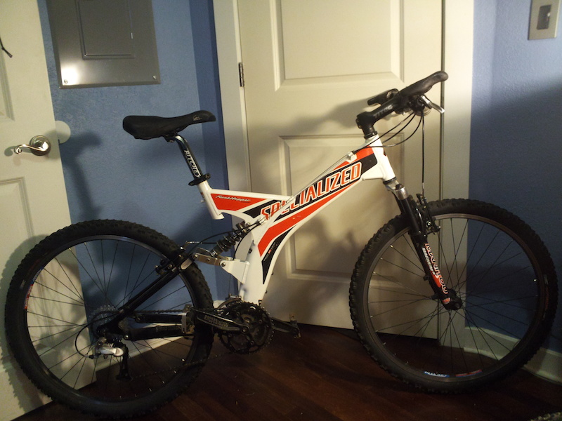 Specialized rockhopper sale comp full suspension