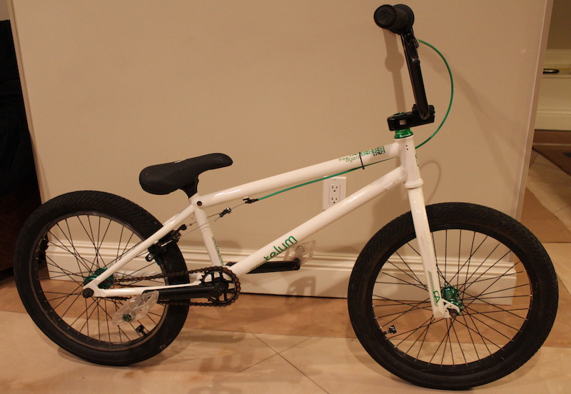 2013 1217 Free Agent Telum white green 20.5 BMX For Sale