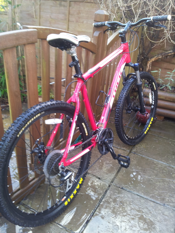 trek 3900 2012