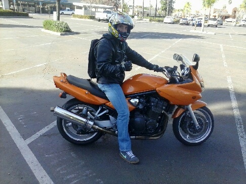 me and my new ride, 'Short Bus' the Bandit 1200. vroooom vroom!
