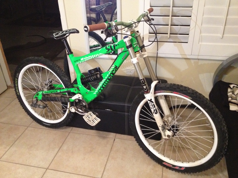 commencal supreme 2010