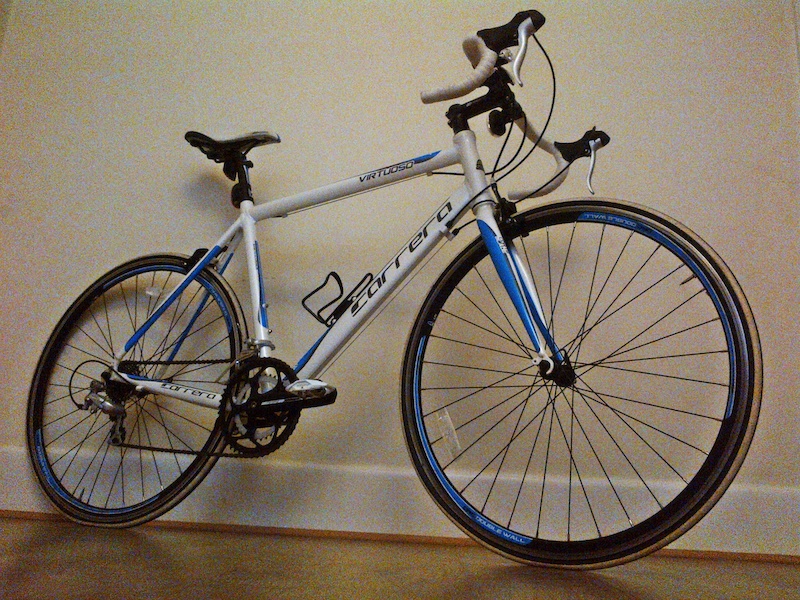 carrera virtuoso road bike