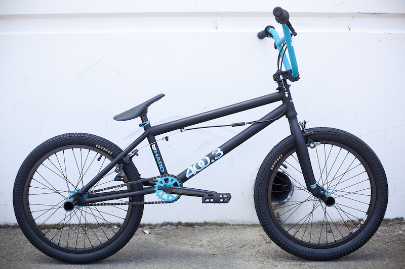 2011 Haro 400.3 series matte black blue Great Condition For Sale