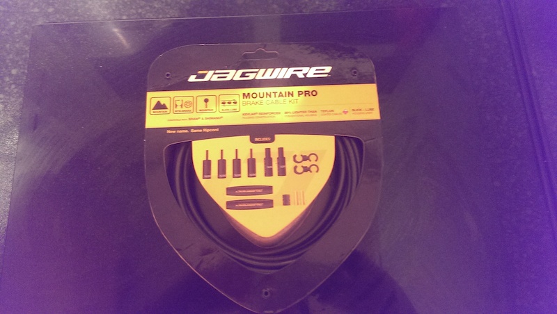 For Sale- Jagwire Brake Cable Kit. Carbon Effect. New. RRP £25- £10.