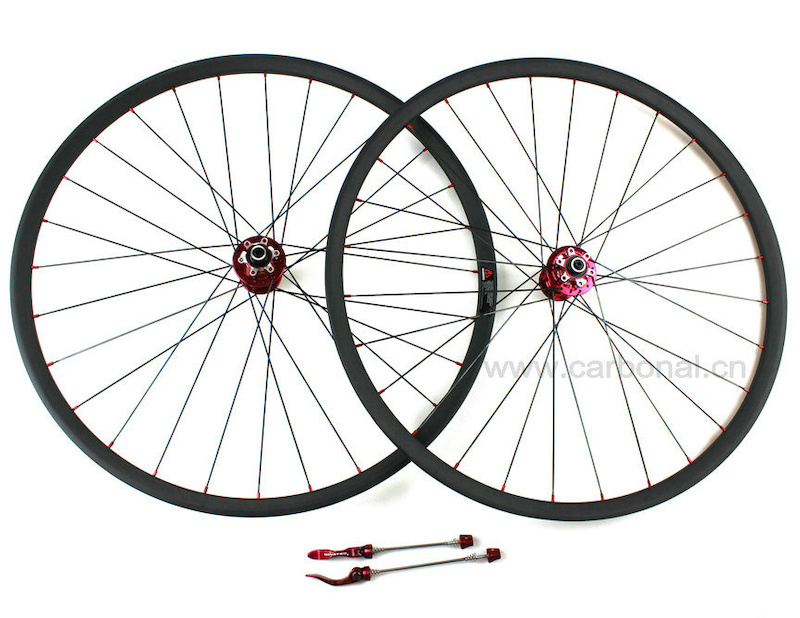 --------Wheelset--------
Weight: 1400gm (3.09 lbs) / pair (w/o QR) 
Lacing: Radial F-2x.N.D to 2x D.R 
Max PSI: 60 psi 
Max Rider Weight: 90kgs ( 200 pounds) 
Brake Type: 6-Bolt Disc 
Accessories: Quick Releases

-------- Rim --------
Material: High Modulus T700 Carbon, Titanium Wire 
Rim Type: Clincher 
Rim Width: 24.13mm 
Rim Height: 23.5mm 
Hole Drill: F - 28H, R - 28H 
Valve Hole Diameter: Ø 6.5mm

---------Hub--------
Model: Novatec CNC Alloy Hub: F - D711SB / R - D712SB-AA 
Color: Red Anodized 
Bearing: Japanese Bearings, F2/R4 
O.L.D: F-100mm / R-135mm 
Cassette Body: Shimano/ Sram 9/10s compatible
---------Spoke--------
Model: Sapim Delta Spokes Stainless steel 
Color: Black Anodized 
Nipple: Sapim SILS nipples red