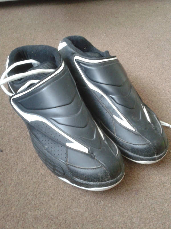 Shimano AM45 MTB SPD shoes- two rides old- 48 For Sale