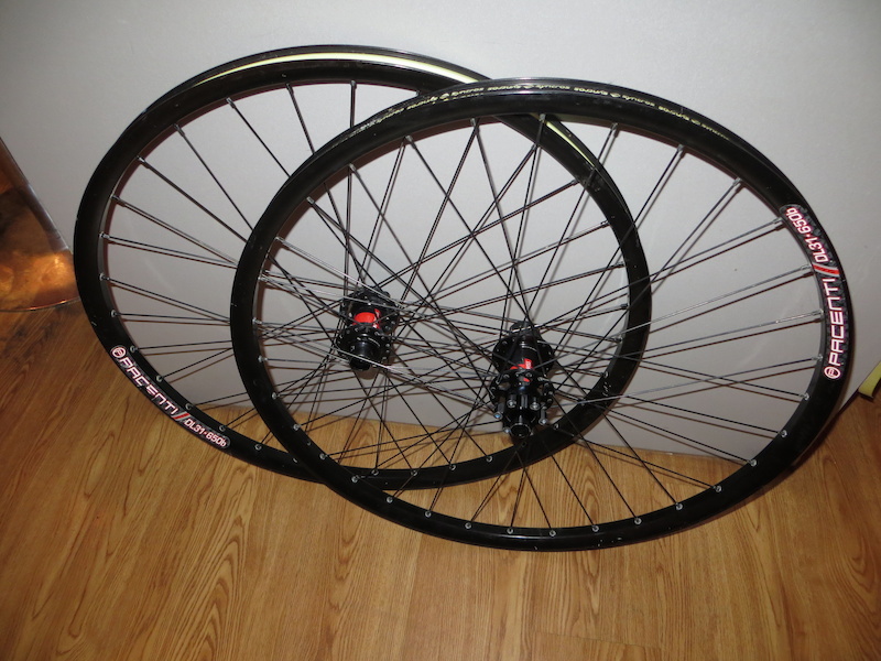 pacenti brevet 650b wheelset