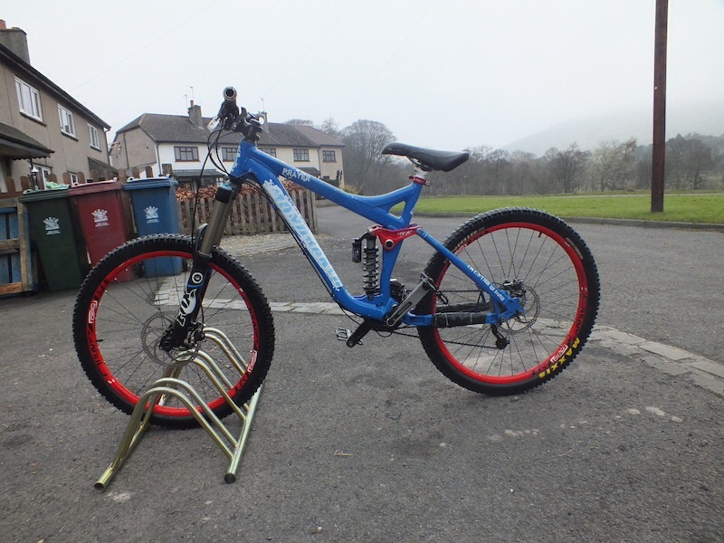 I'm selling this because my brother is lazy and cant sell a bike :)