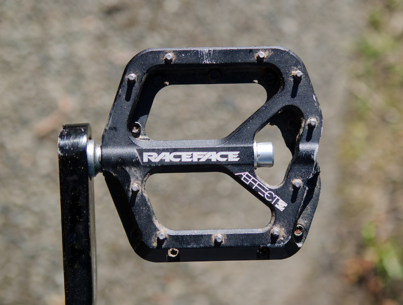 Race Face Aeffect pedal review