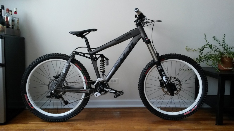 fuji thrill mountain bike