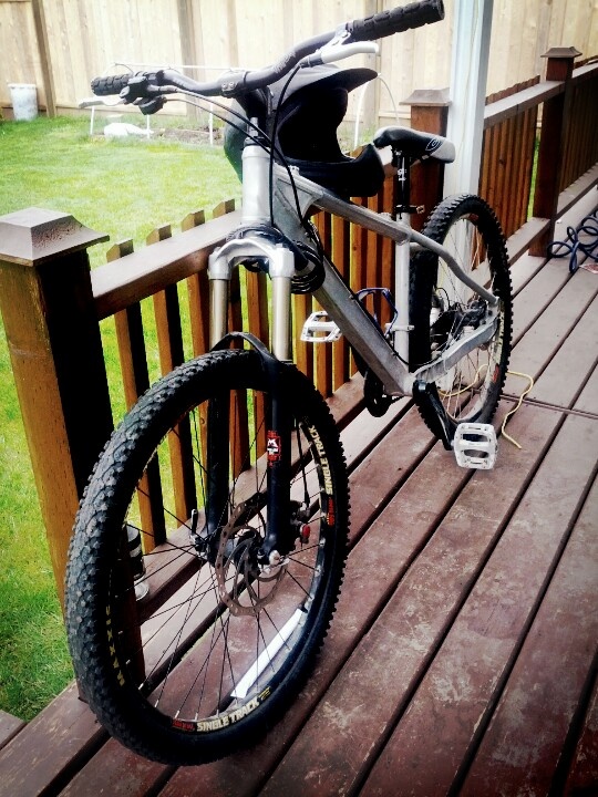 Devinci Downhill bike. For Sale