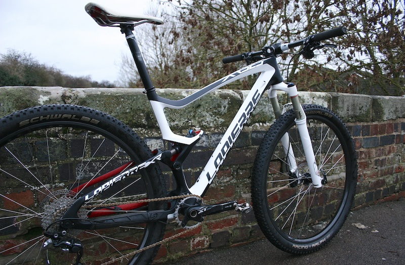 2014 New and unused Lapierre XR929 Large Frame - Carbon 29er 100m
