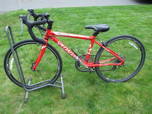 Specialized junior road clearance bike