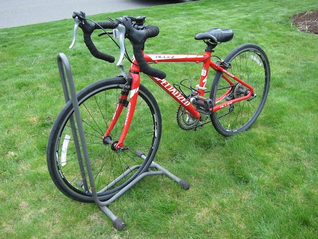 2006 Specialized Allez Junior Road Bike 