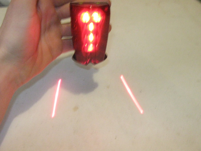 2013 Bicycle Tail Light Dual Laser Beam Light 5 Flashing LED w/Ba