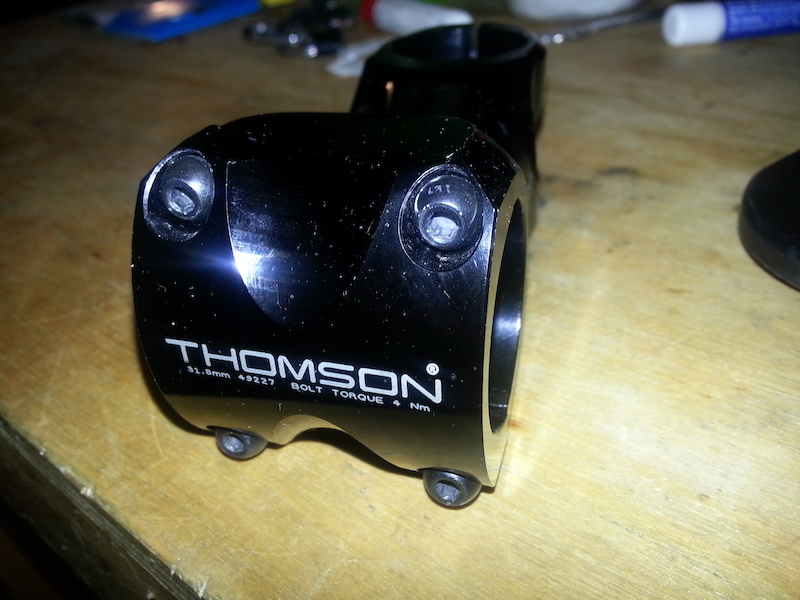 2013 Thomson X4 70mm with Red and Black Faceplates