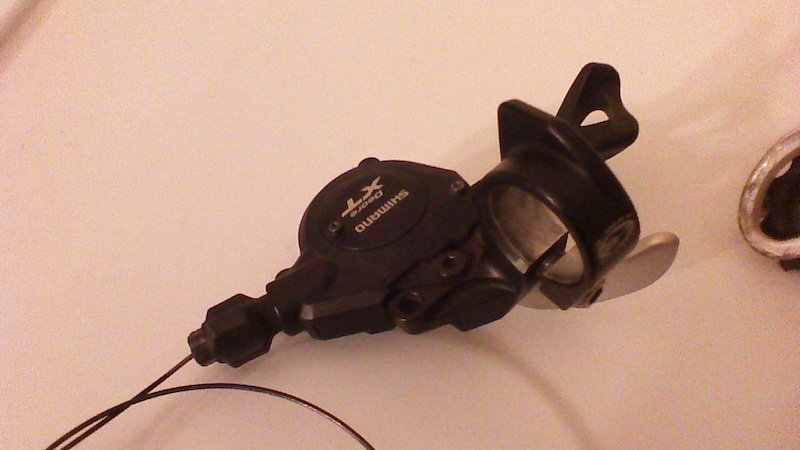 2010 XT Shimano 9 Speed Shifter Derailleur + Cassette + Nobby Nic