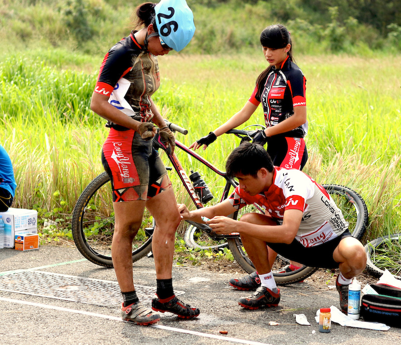 Race images.