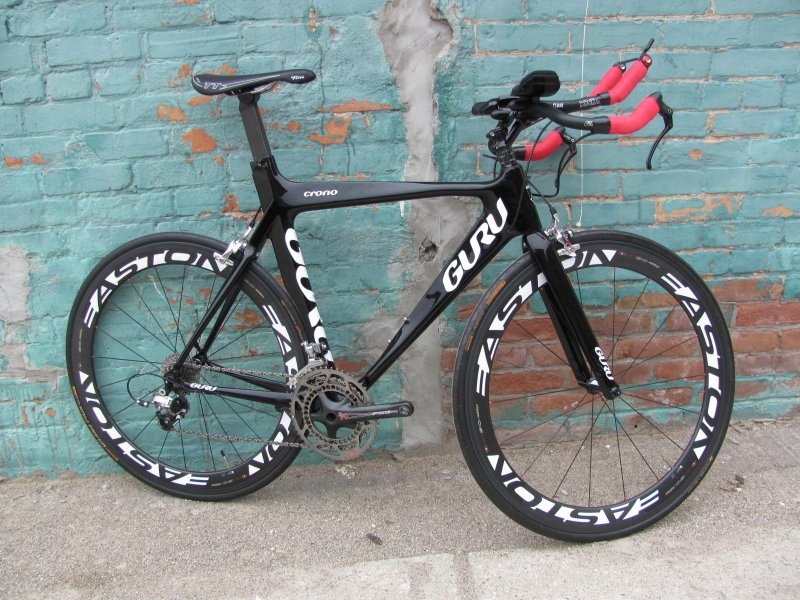 guru crono triathlon bike