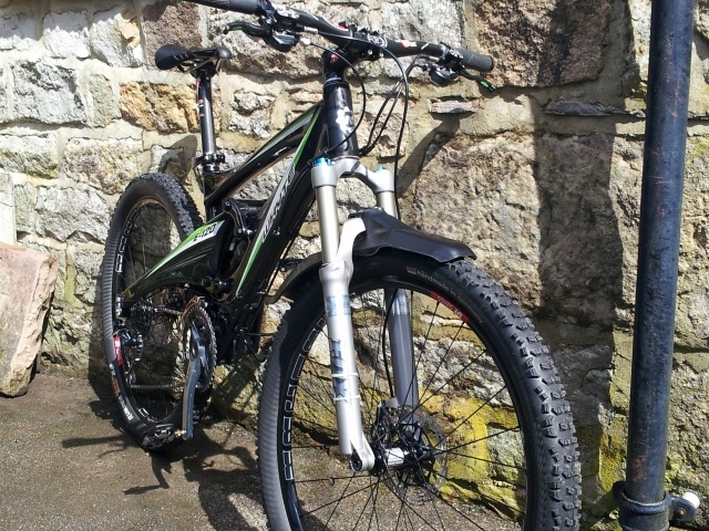2014 Whyte E120 Team XS Full Suspension all XTR and Carbon