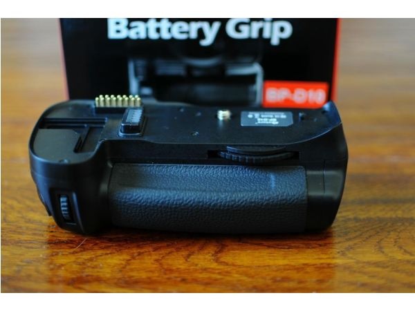 0 Nikon D300 with Battery Grip, 35mm f1.8 Lens, Yongnuo Flash
