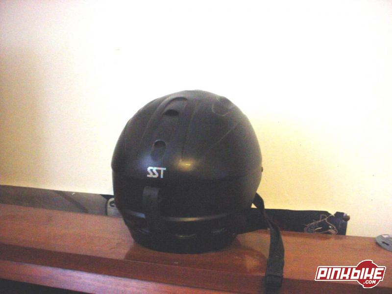 giro sst helmet