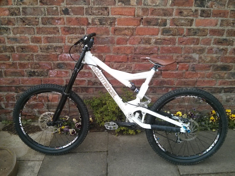 commencal supreme 24 for sale