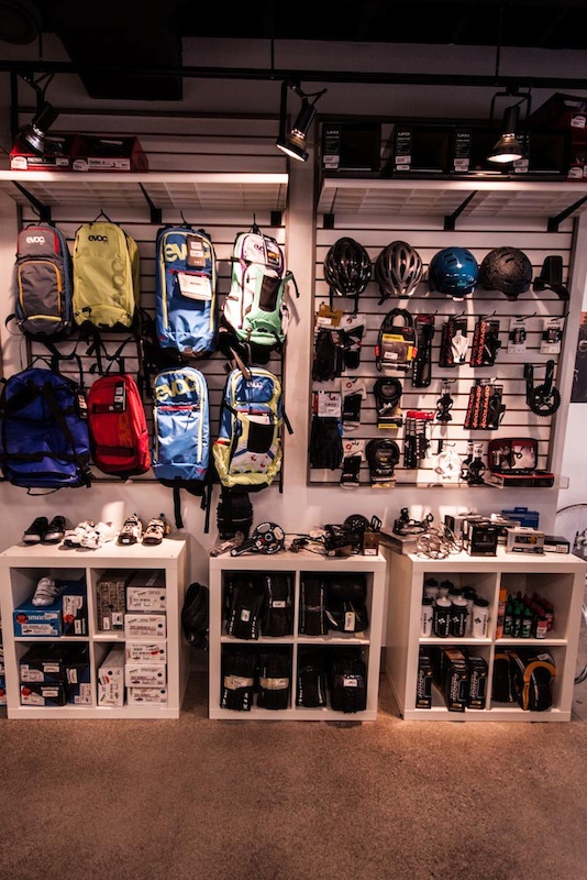 Calgary Cycle Outlet - Accessories