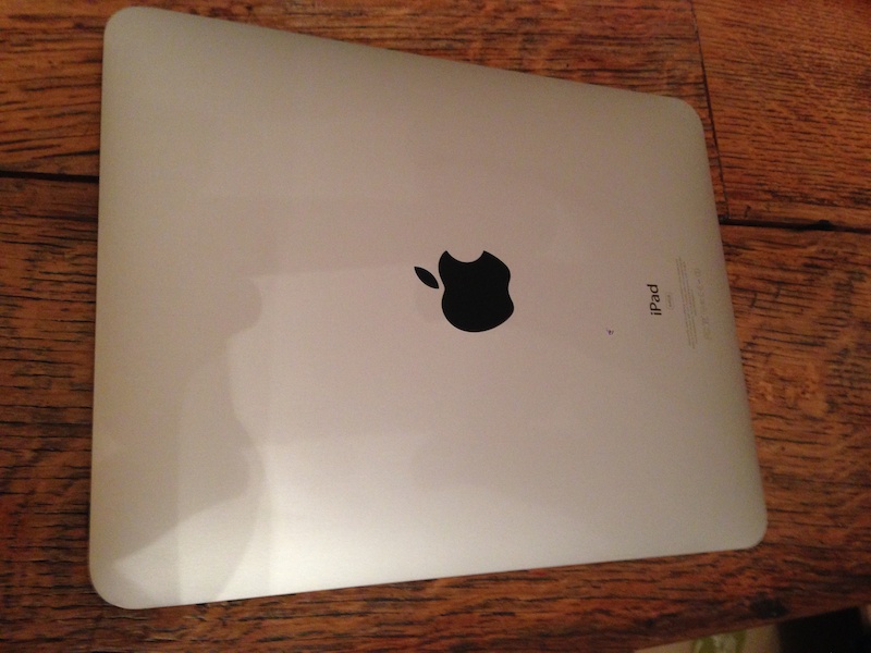 0 Apple iPad 1 wifi 64gb ! great condition with charger and le