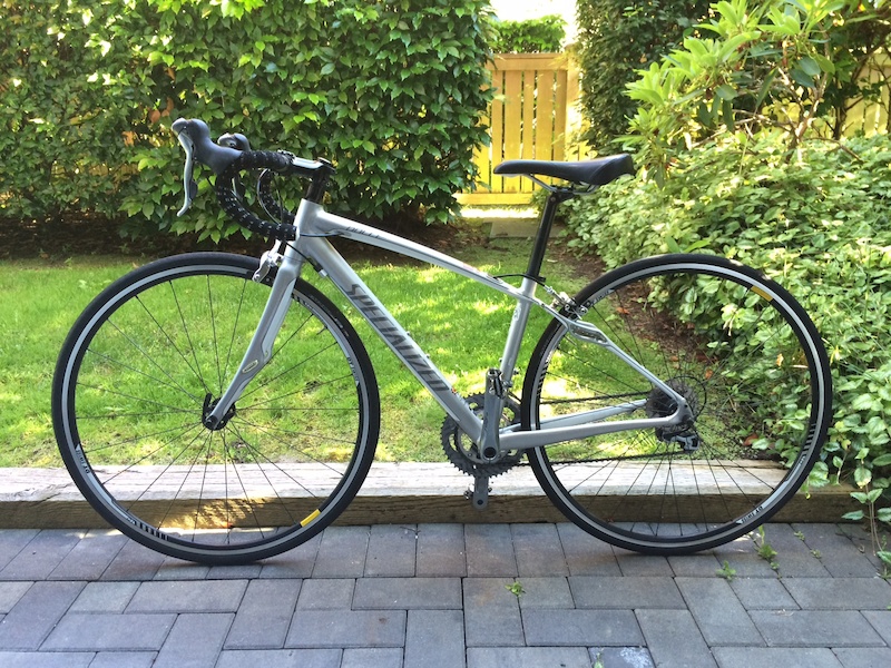 specialized dolce 44cm